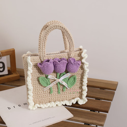 かわいいチューリップ編みバッグ、プレゼント、おしゃれな女の子にぴったり 1枚目の画像