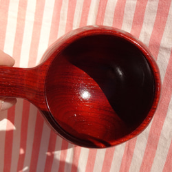 赤レンガ色の一木彫りコーヒーカップ 10枚目の画像