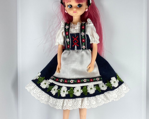 341b1cba53dc41daed9b8904b16495