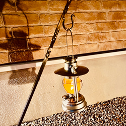 ツイストランタンスタンド1000／焚き火ハンガー／ランタンハンガー