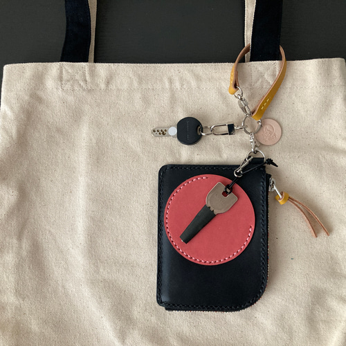 専用品　ボストントートバッグ•ミニ財布ストラップ付き　Ｌ字ファスナー財布 L字ファスナー財布《鍵ポケット》ストラップ付き 薄型財布