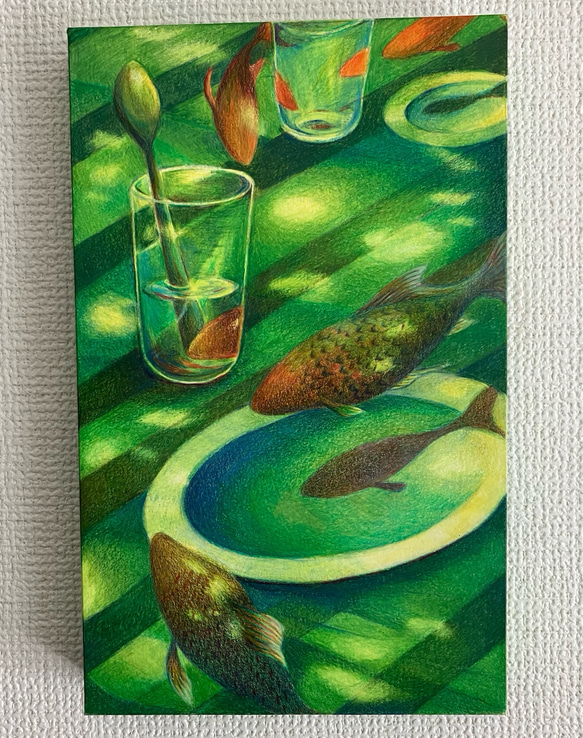 色鉛筆画(油性色鉛筆)  「緑吹く風に泳ぐ金魚」 原画　　　　一点物　黄金比パネル 3枚目の画像