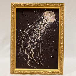 【月の光】　動物画　クラゲの絵　スタンド　壁掛け　原画　額装 2枚目の画像