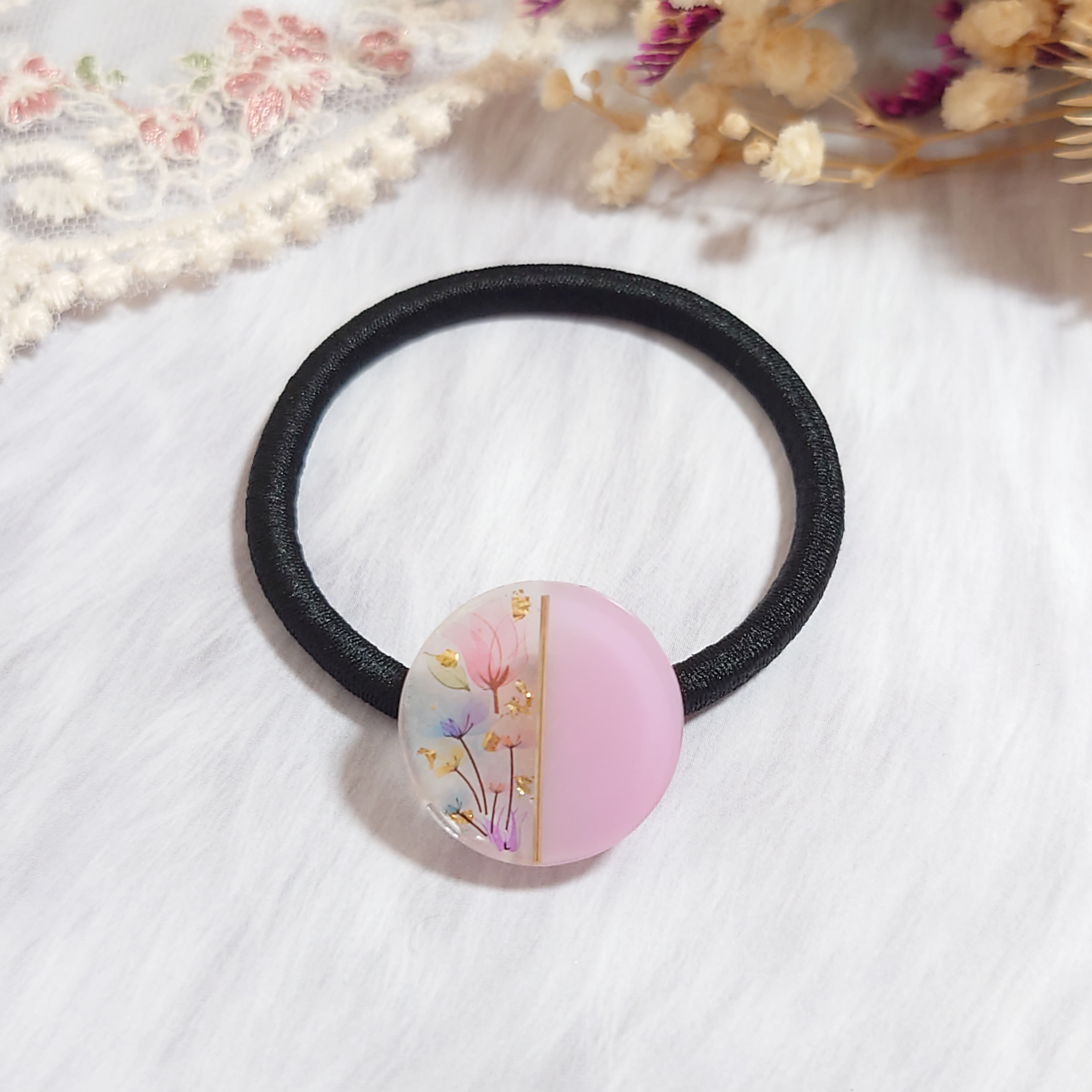 レジンヘアゴム  シャボン玉　お花　パール　キラキラ　ピンク レジンヘアゴム  シャボン玉　お花　パール　キラキラ　ピンク