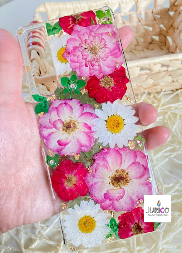 ピンクと赤い薔薇の押し花のスマホケース　全機種対応　iphone/GALAXY/AQUOS/xperia/pixel 3枚目の画像