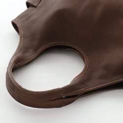 真皮手提包 nim/S 牛皮 B5 尺寸，適用於 11 吋平板電腦（棕色） 第12張的照片