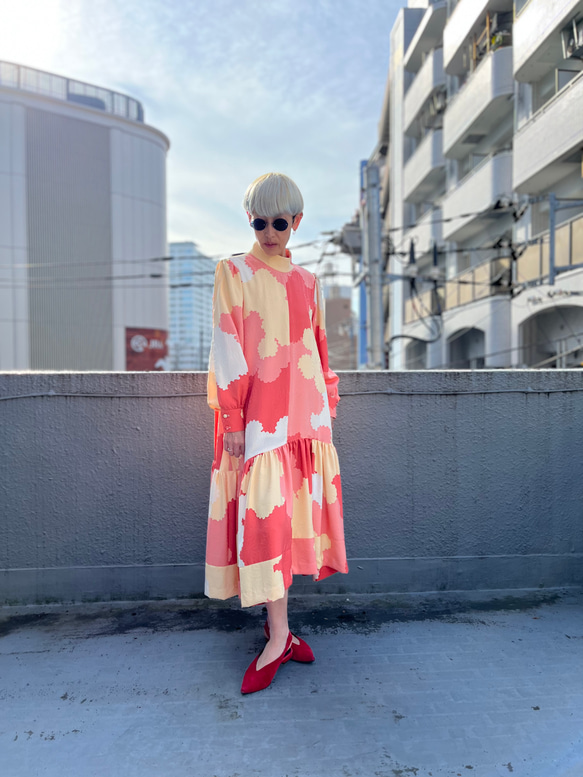 ハウルの秘密の花畑ワンピ パフスリーブティアードワンピ 着物リメイク  