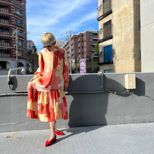 ハウルの秘密の花畑ワンピ パフスリーブティアードワンピ 着物リメイク  