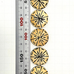 <送料無料>  水牛の角ボタン　C033 7枚目の画像