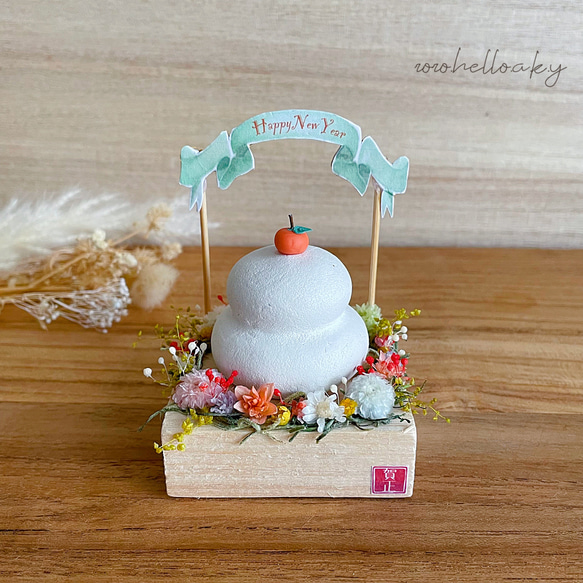 【きらっと】顔付き！かがみもちちゃん形オルゴナイト☆他３点 きらっと】顔付き！かがみもちちゃん形オルゴナイト☆他3点 きらっと