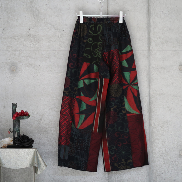 紬のパッチワーク　パンツ/　 フリーサイズ 　 着物リメイク 4枚目の画像