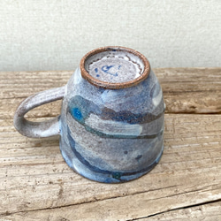 藁灰釉と青釉のマグ　小 8枚目の画像