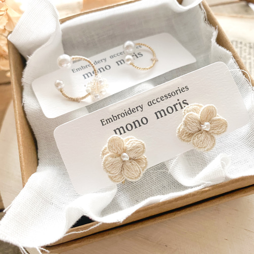 再販】お花の刺繍の耳飾り/糸のイヤーカフ セット イヤリング