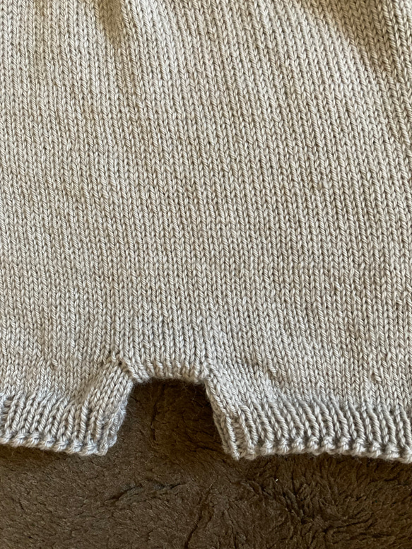 手編み毛糸のパンツ　大人Mサイズ　メリノウール使用 3枚目の画像