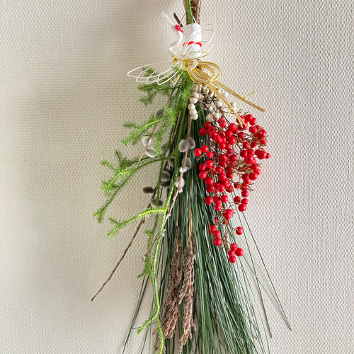 大王松の紅白お正月飾り Ⅱ しめ縄・しめ飾り 音の庭 ~dried flower