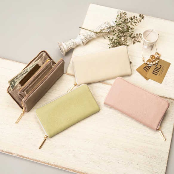 3日以内発送】1万円ジャストサイズ！柔らかシュリンクレザーのラウンド