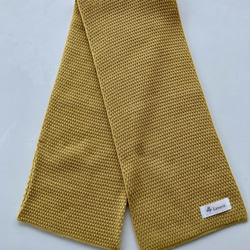 『ポコポコ』と表情豊かな【カノコ編み】のサッと巻けるコンパクトミニマフラー【クリーム】　 6枚目の画像