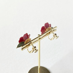 椿の花のひとつぶイヤリング／ピアスとリングのセット　紅色　お着物にも 8枚目の画像