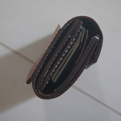 送料無料】マヤベリーのコインキャッチャーウォレット【ダークブラウン  