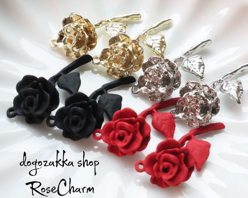 ハンドメイド　バラチャーム　R-286 ハンドメイドバラチャームR-286