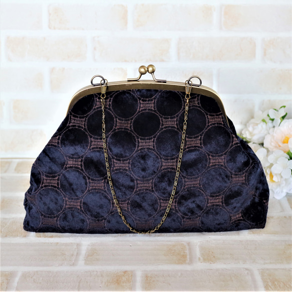 ドルチェ&ガッバーナ ベロア ビーズ刺繍 がま口 ハンドバッグ レオパード ドルチェ&ガッバーナ ベロア ビーズ刺繍 がま口 ハンドバッグ