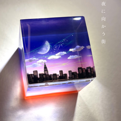 受注制作/M size】情景レジン-夜に向かう街 その他置物 Annie.art 通販