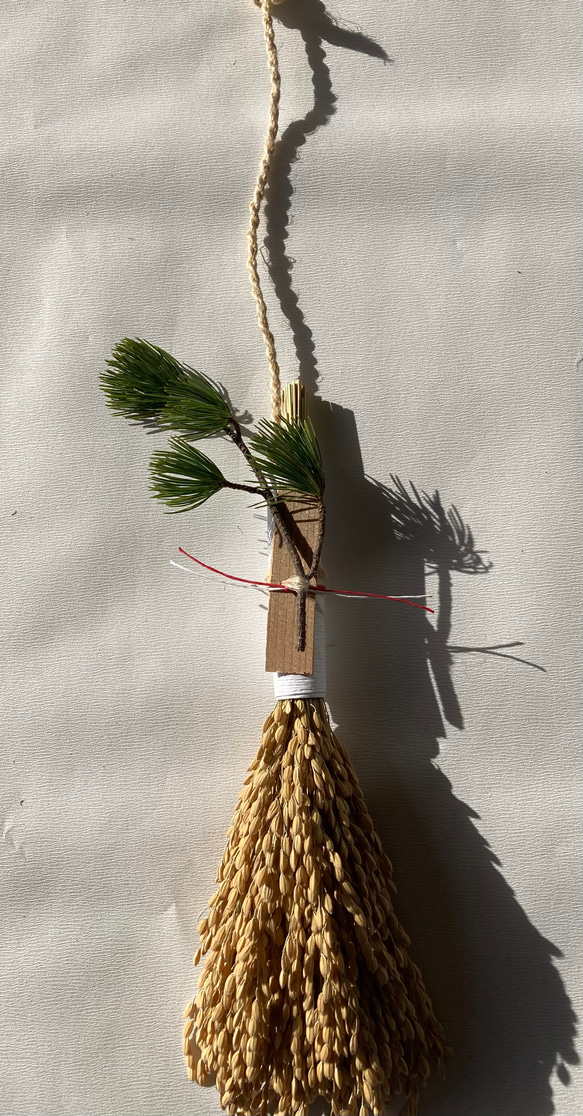 お正月飾り　打麻(うちそ)と稲穂、水引きを添えて 7枚目の画像