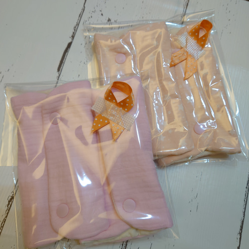 よだれカバー ぽこぽこWガーゼ サッキングパッド 抱っこ紐カバー