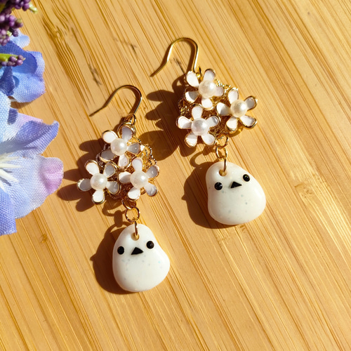 No.612-C　シマエナガ☆水彩画風☆レジンピアス・イヤリング No.1612-C シマエナガ☆水彩画風☆レジンピアス・イヤリング