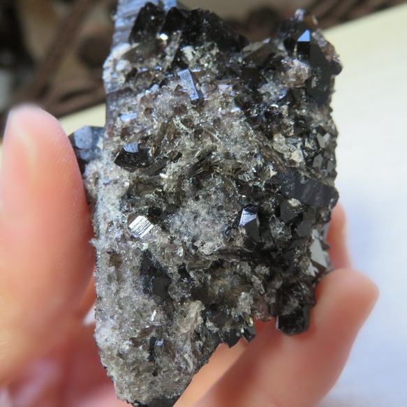 【美しい鉱物標本】モリオン(黒水晶)の原石／83g 12枚目の画像
