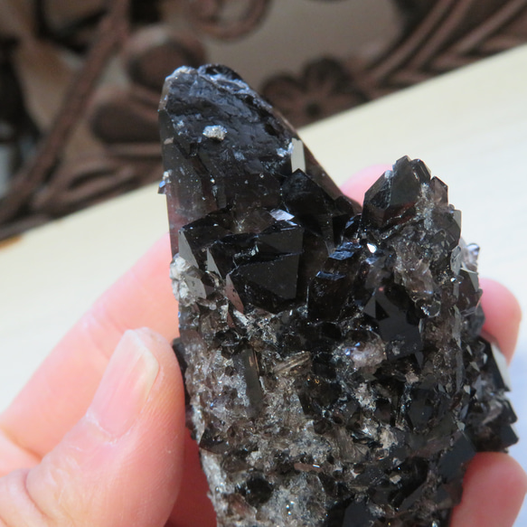 【美しい鉱物標本】モリオン(黒水晶)の原石／83g 13枚目の画像