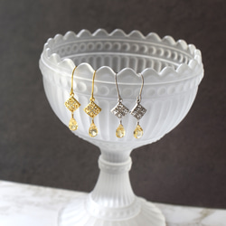 [Choice] 檸檬黃黃水晶花飾吊飾手術不鏽鋼耳環（金/銀） 第8張的照片