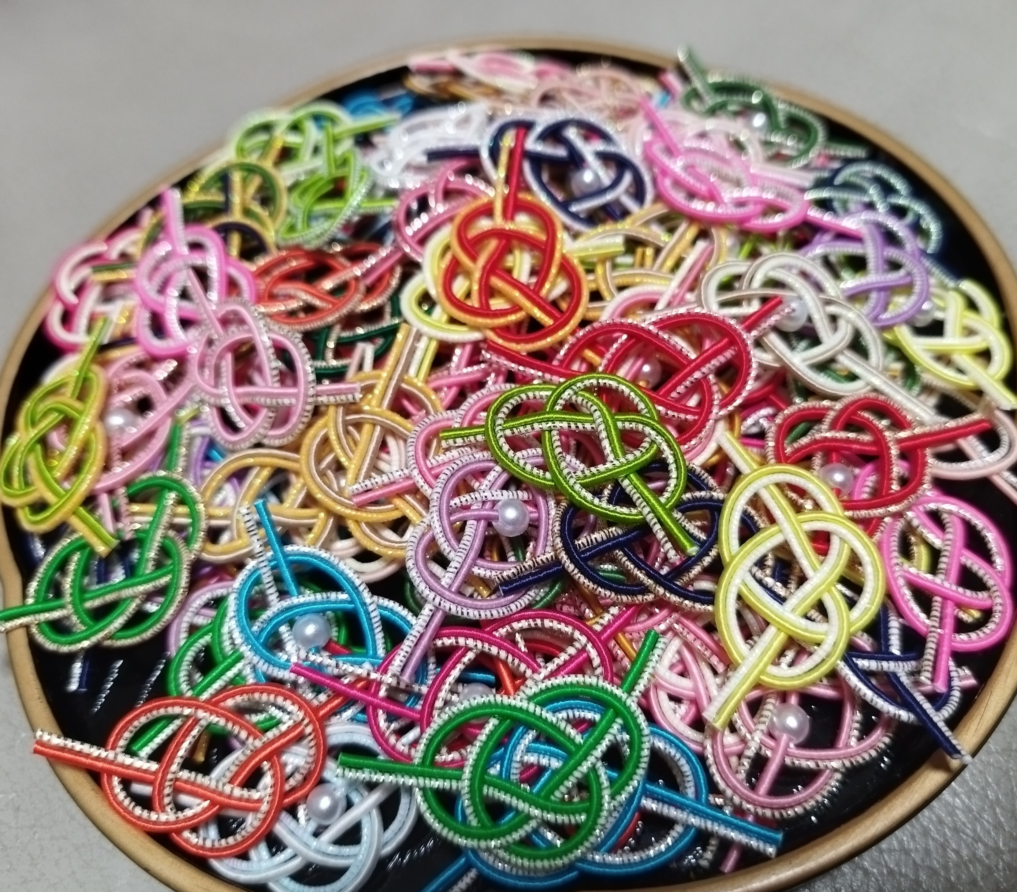 水引シャワー 3重梅結び5色100個No.390他 水引シャワー 3重梅結び5色100個No.390他