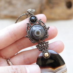 バンデッドアゲートとチベットアゲート。ホークスアイマクラメネックレスmac357天然石エスニックアジアンエキゾチック 12枚目の画像