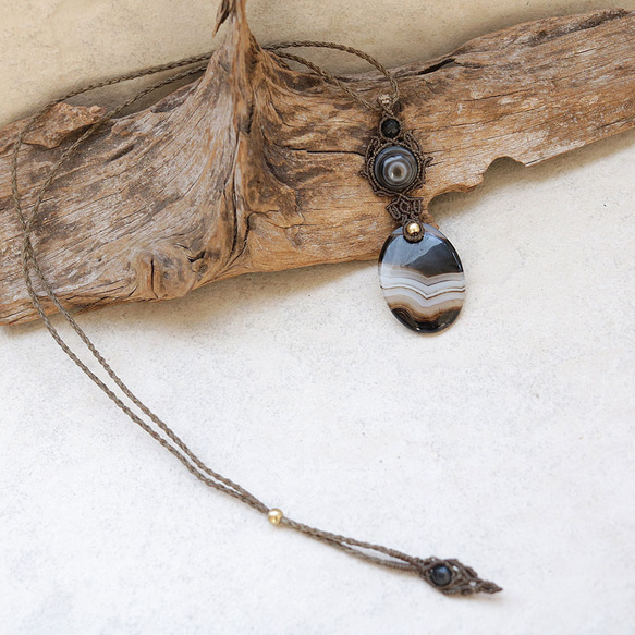 バンデッドアゲートとチベットアゲート。ホークスアイマクラメネックレスmac357天然石エスニックアジアンエキゾチック 5枚目の画像
