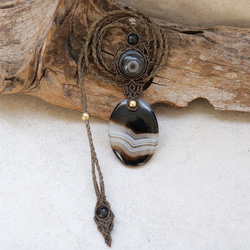 バンデッドアゲートとチベットアゲート。ホークスアイマクラメネックレスmac357天然石エスニックアジアンエキゾチック 8枚目の画像