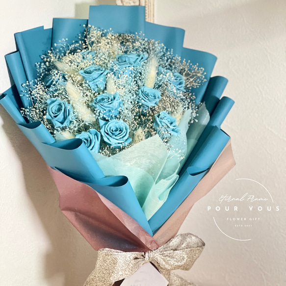 世界に一つのプロポーズ花束♪12本の青いバラブーケ(プリザーブドフラワー) 2枚目の画像
