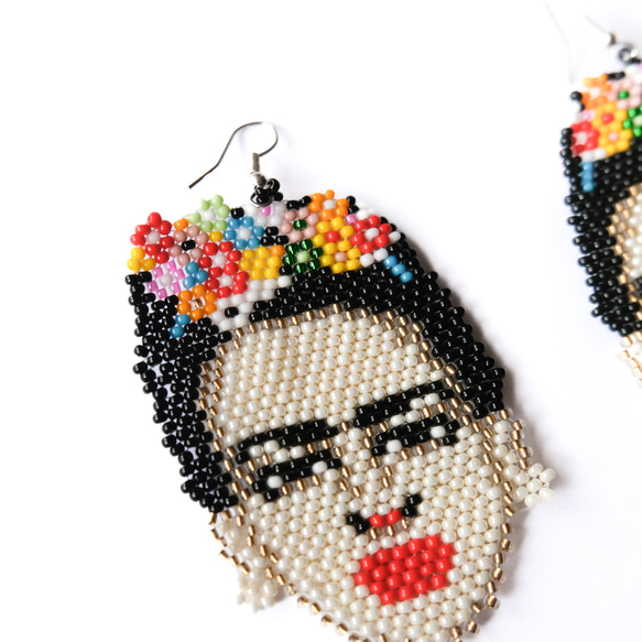 ビードイヤリング Frida Kahlo 2枚目の画像