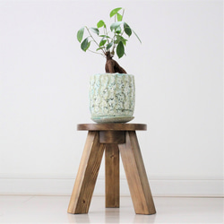 【心を込めて作った】newアンティークっぽい花台（フラワースタンド　植物台　プランタースタンド　スツール） 1枚目の画像