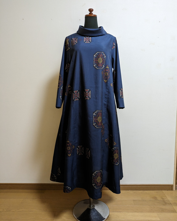 SOLD 着物リメイク ワンピース 大島紬 M〜L ワンピース さらあお