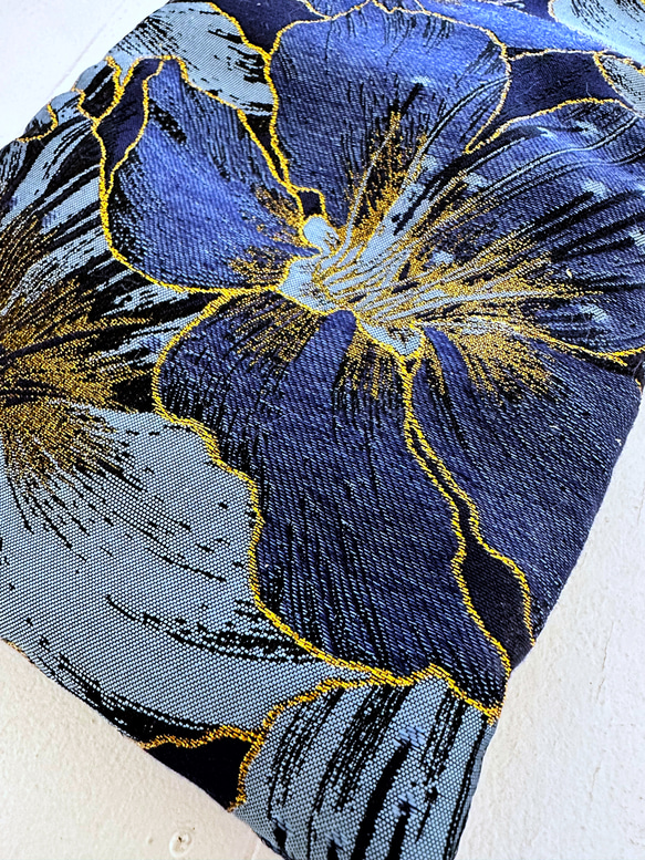 スマホ ポシェット ショルダー ジャガード 織り ブルー ネイビー フラワー 花 ゴールド 3枚目の画像