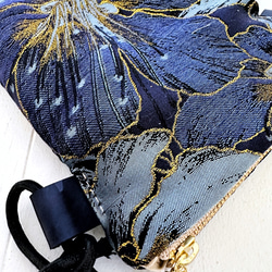 スマホ ポシェット ショルダー ジャガード 織り ブルー ネイビー フラワー 花 ゴールド 2枚目の画像
