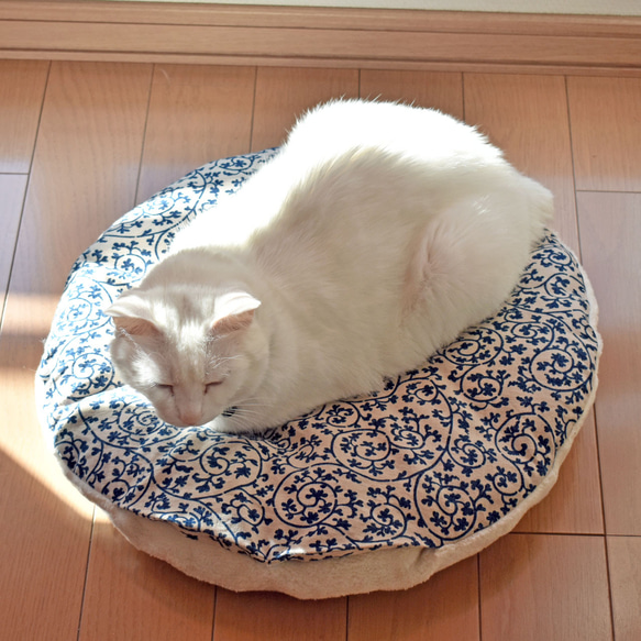 猫のための丸お座布　NO.1　菊　受注生産 13枚目の画像