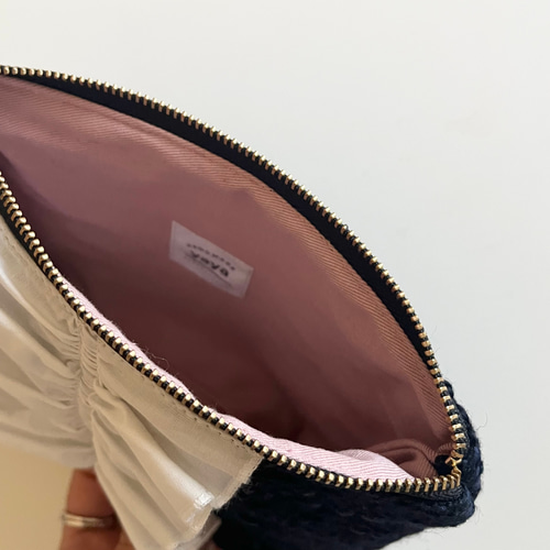 受注生産】 ツイードフリルポーチ（3色から1色お選び下さい。） ポーチ  