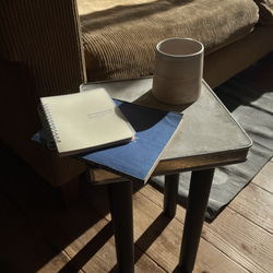 スツール　サイドテーブル　腰掛け椅子【セメント/モルタル/コンクリート】 1枚目の画像