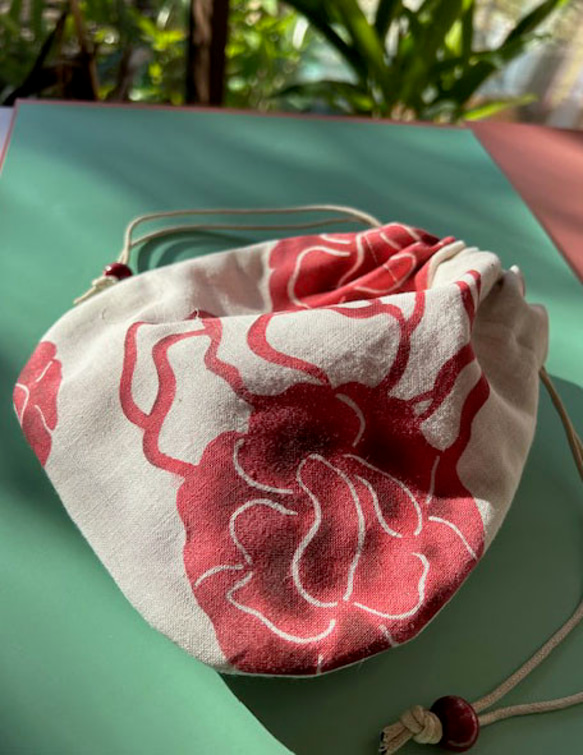 Creema限定　手ぬぐいと巾着袋（薔薇）のセット 2枚目の画像