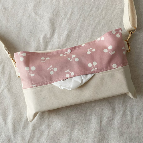 在庫限り ショルダーティッシュケース サコッシュ 保育士 お散歩 調節