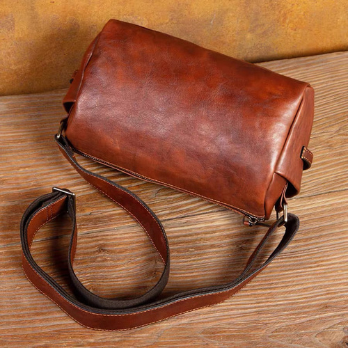 よそ行きショルダーバッグ ドラムバッグ 筒型 牛革 レザー お散歩