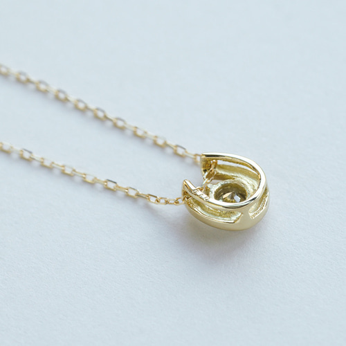 K18 ダイヤモンドネックレス 0.1ct ホースシュー 馬蹄 一粒 K18 ダイヤモンドネックレス 0.1ct ホースシュー 馬蹄 一粒