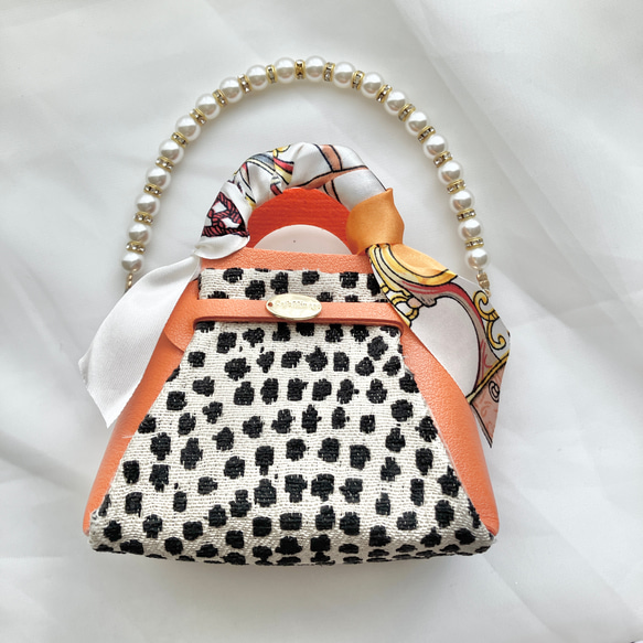 バックチャーム ミニバック オレンジ ビタミンカラー パール持ち手付き